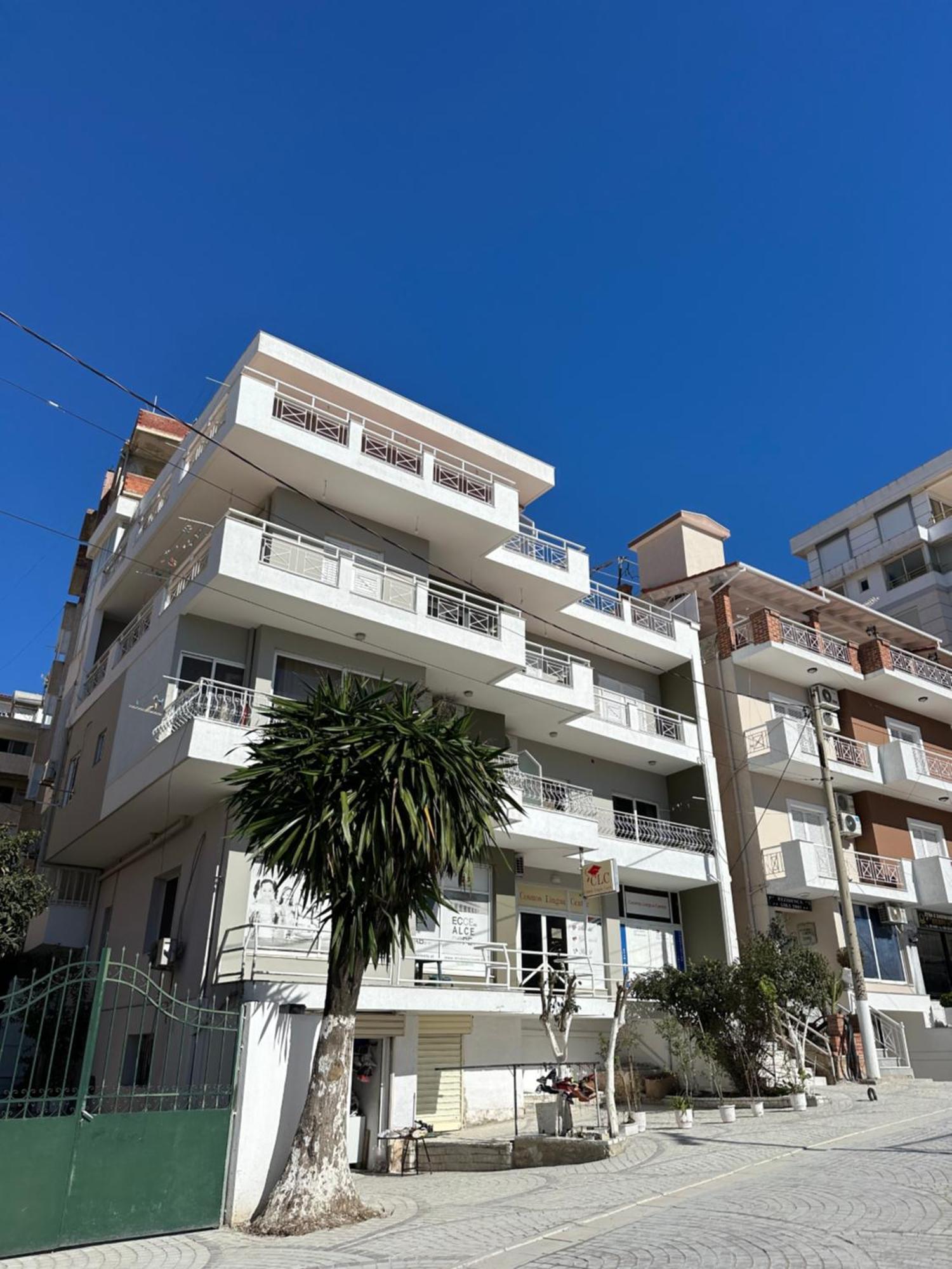 סרנדה Olivias Apartments City Center מראה חיצוני תמונה