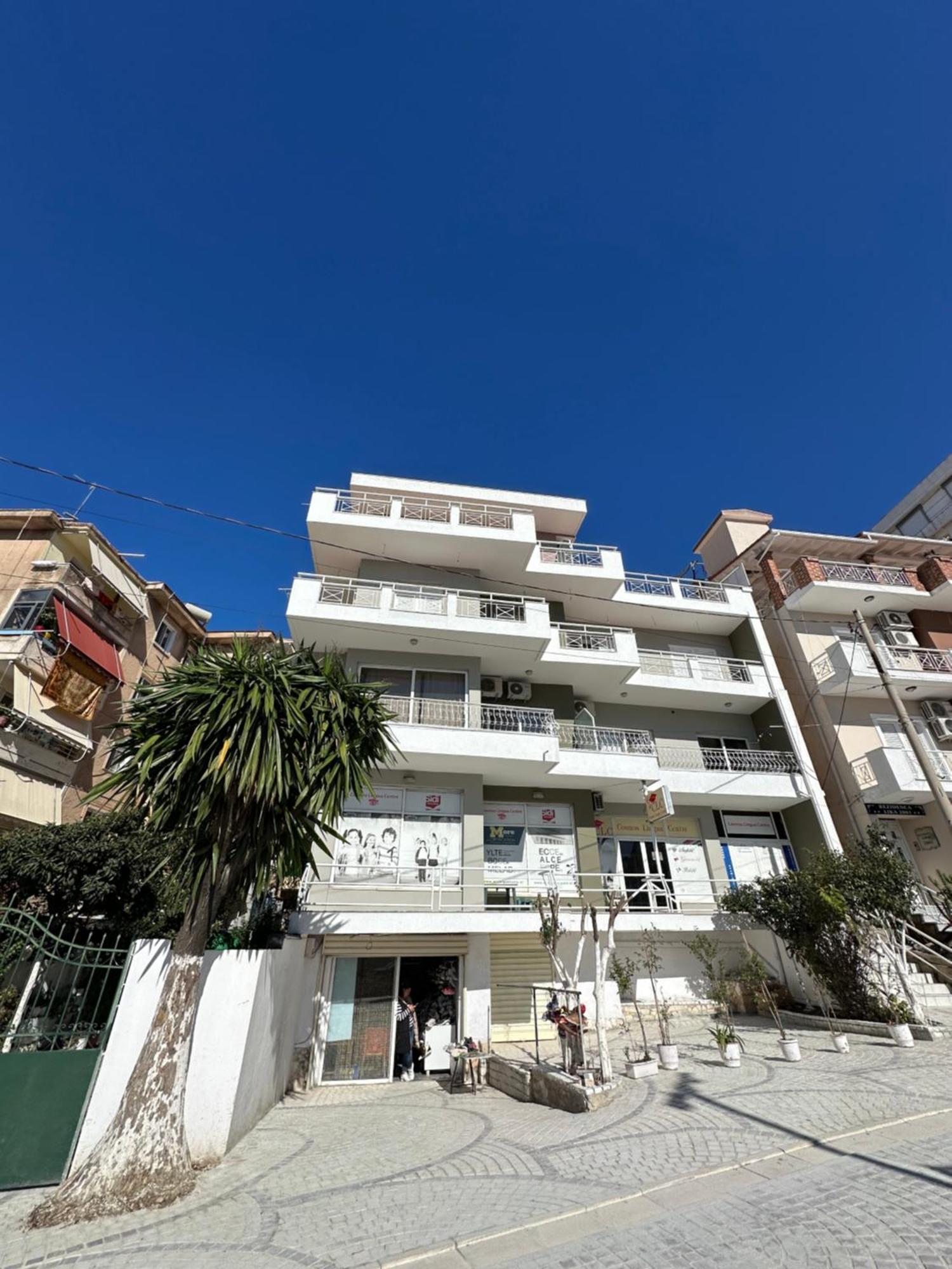 סרנדה Olivias Apartments City Center מראה חיצוני תמונה