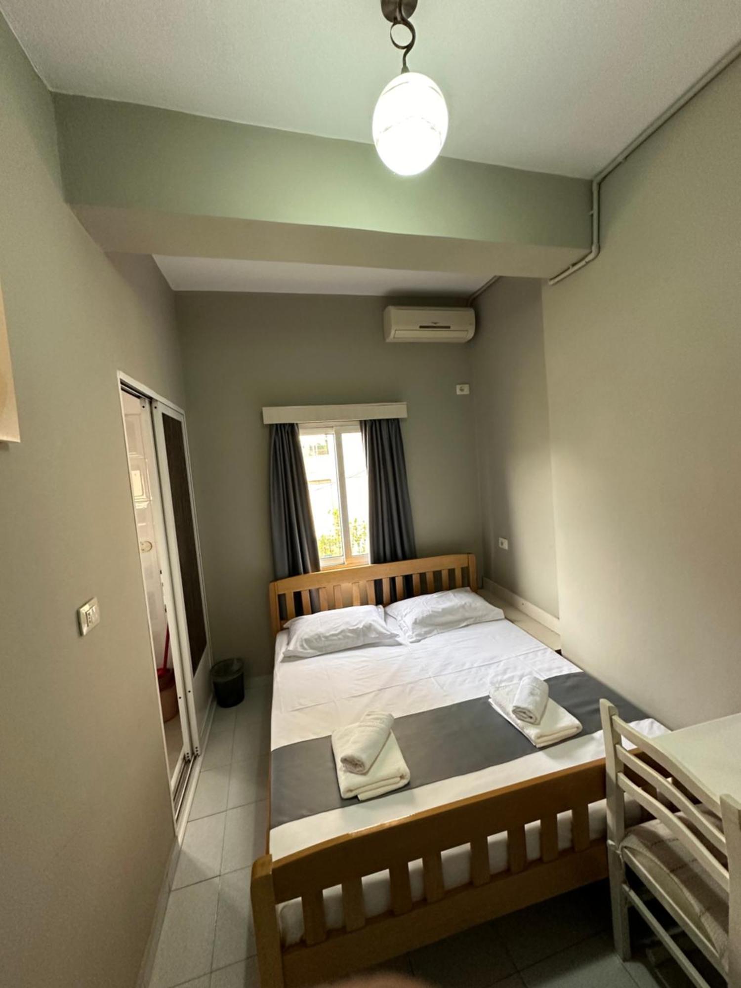 סרנדה Olivias Apartments City Center מראה חיצוני תמונה