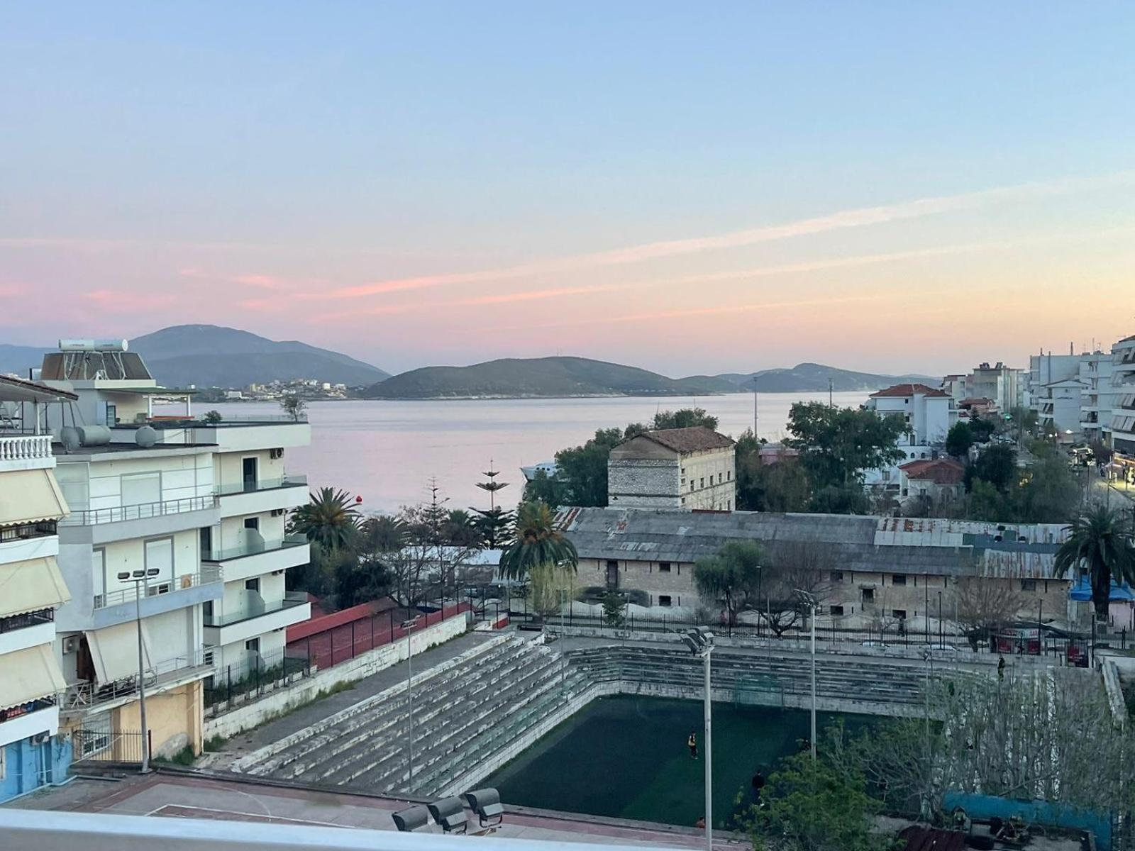 סרנדה Olivias Apartments City Center מראה חיצוני תמונה