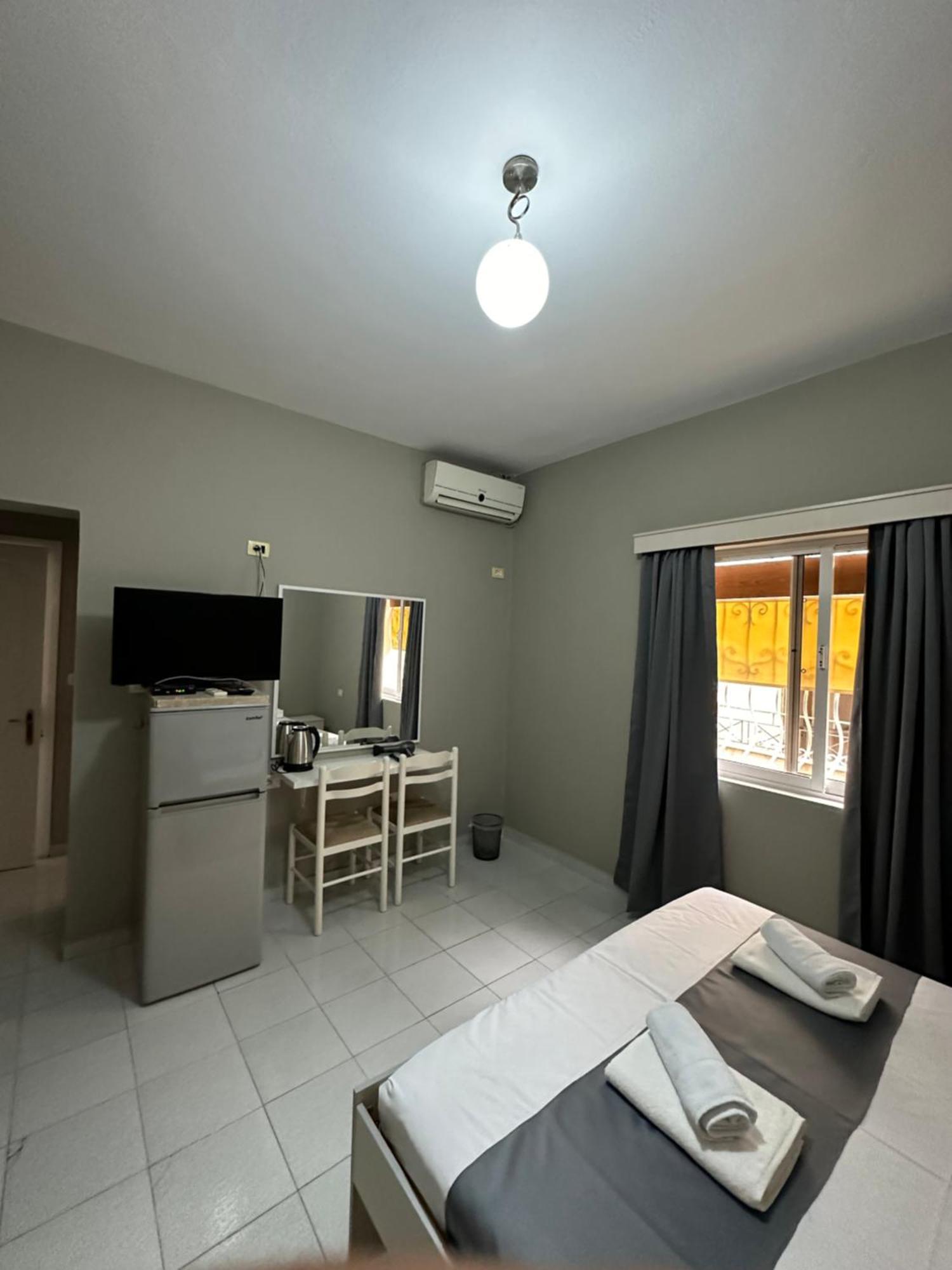 סרנדה Olivias Apartments City Center מראה חיצוני תמונה