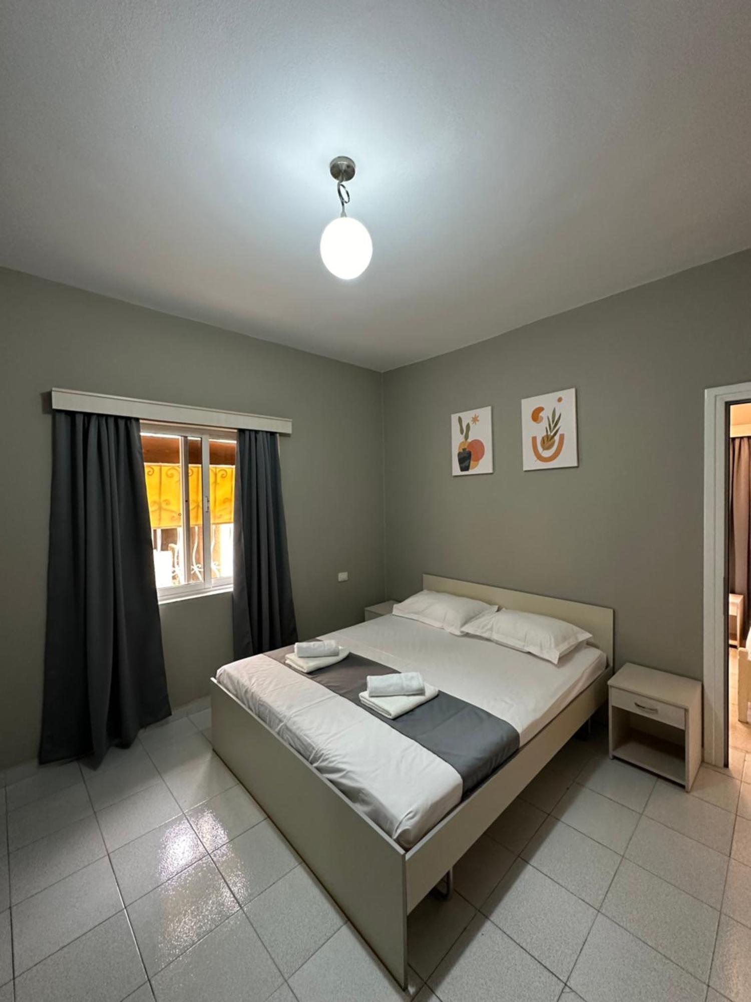 סרנדה Olivias Apartments City Center מראה חיצוני תמונה