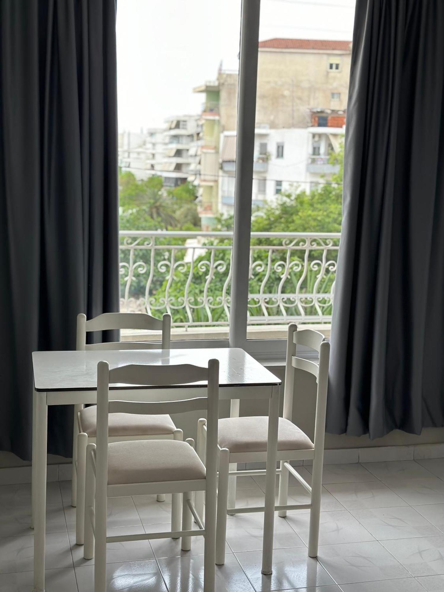 סרנדה Olivias Apartments City Center מראה חיצוני תמונה