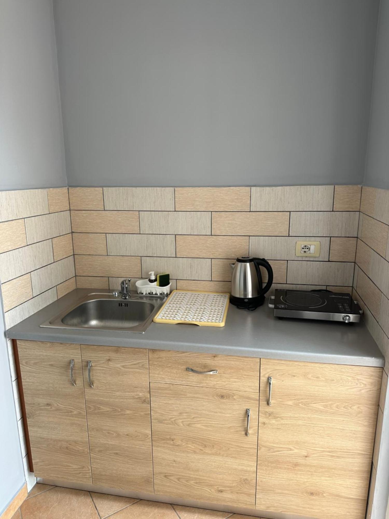 סרנדה Olivias Apartments City Center מראה חיצוני תמונה