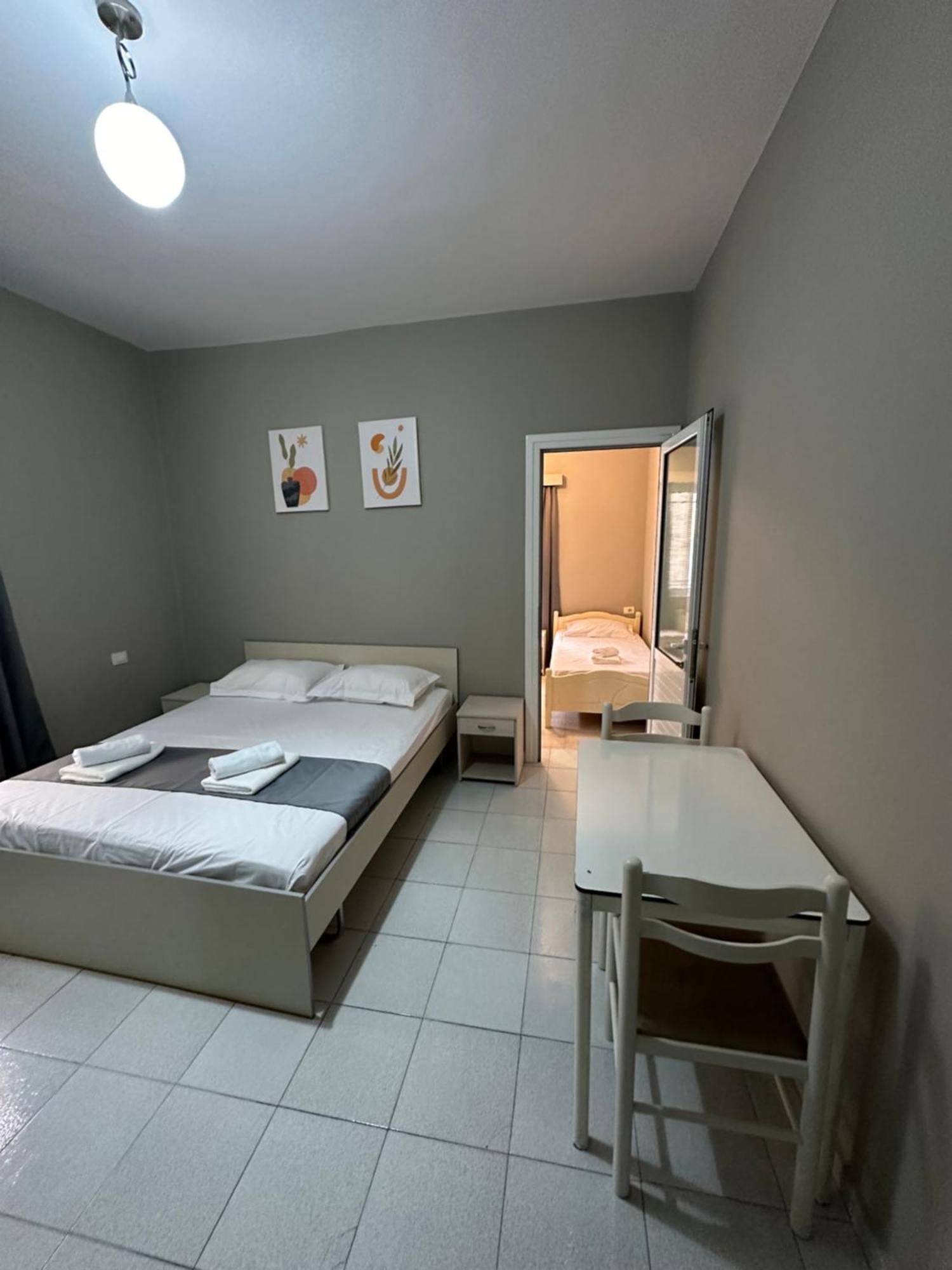 סרנדה Olivias Apartments City Center מראה חיצוני תמונה