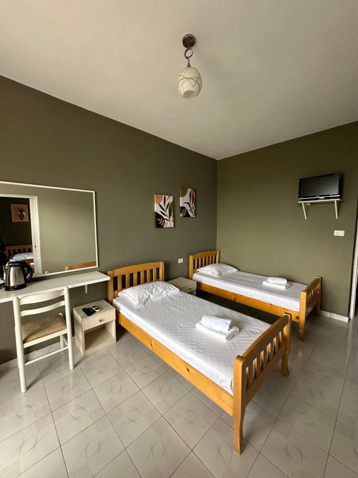 סרנדה Olivias Apartments City Center מראה חיצוני תמונה