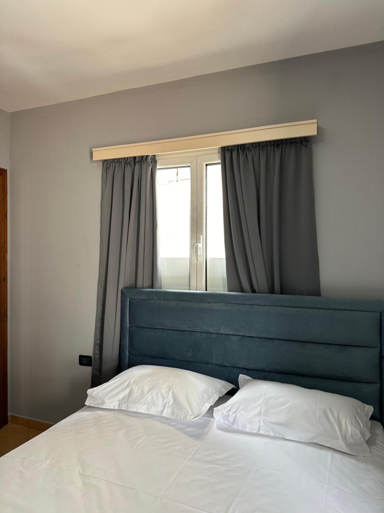 סרנדה Olivias Apartments City Center מראה חיצוני תמונה